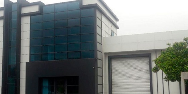 Antalya'da Çiftlik Bank'ın depolarına baskın