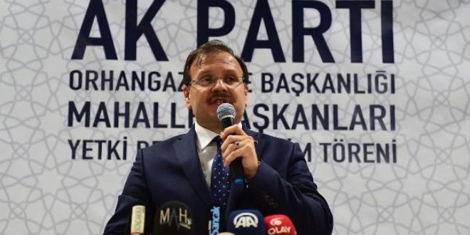 Hakan Çavuşoğlu: Asla pabuç bırakmayacağız