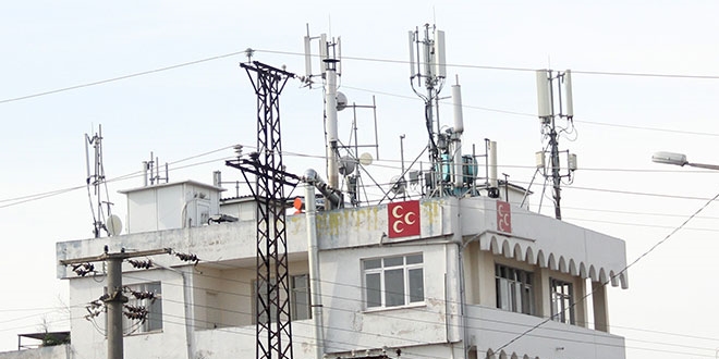 4 katlı apartmana 9 baz istasyonu