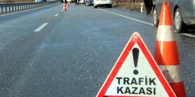 Afyonkarahisar'da trafik kazası: 2 ölü, 3 yaralı