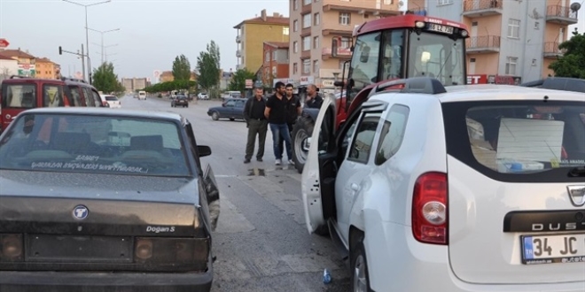 Yozgat'ta trafik kazası: 8 kişi yaralandı