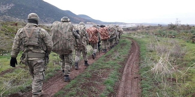 Afrin'de askeri araç mayına bastı: 1 şehit, 3 yaralı