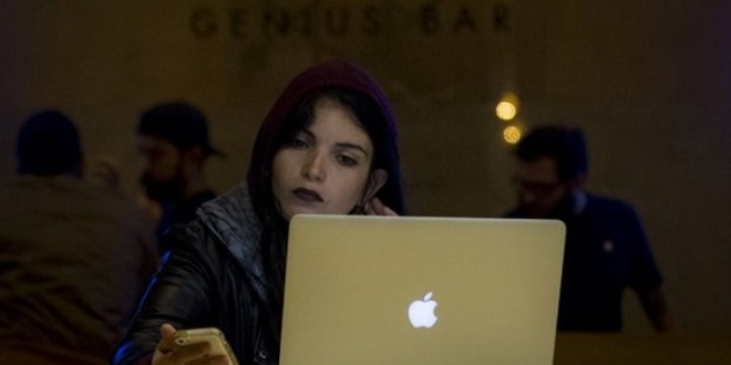 Apple, Mac bilgisayarlarda Intel yerine kendi işlemcisi için çalışıyor