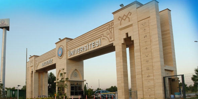Akdeniz üniversitesi'nde bin 500 öğrenciye kızamık aşısı