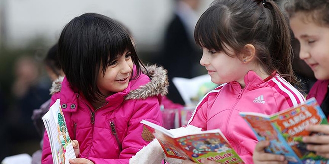 ocuklara 'az dev ok kitap' nerisi