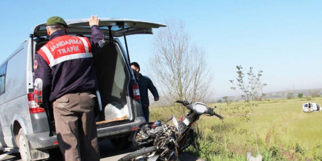 Çaldığı motosikletle yaptığı kazada öldü
