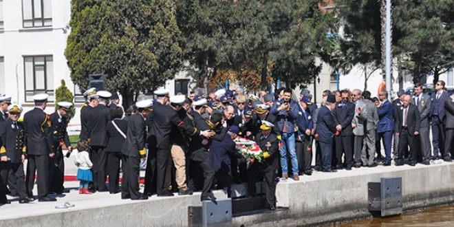 Dumlupınar şehitleri anıldı