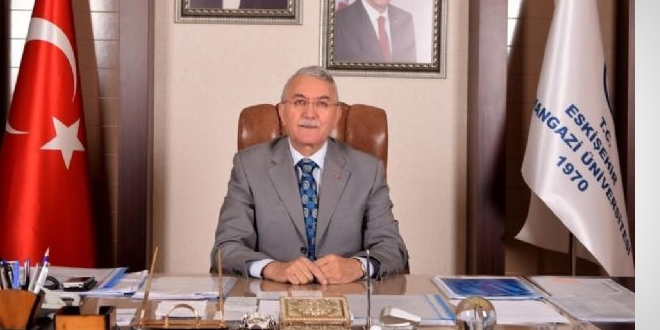 Rektör: FETÖ'den dolayı soruşturuluyordu