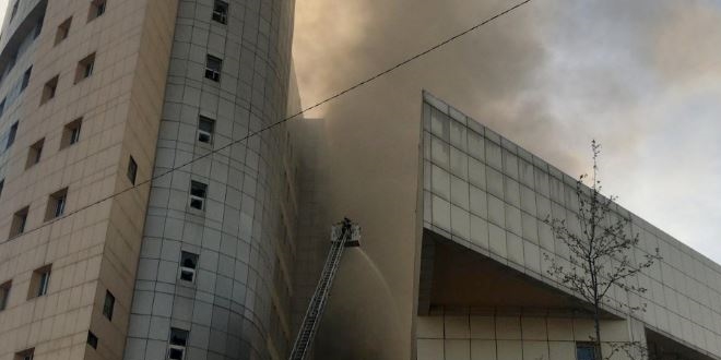 Taksim Eğitim ve Araştırma Hastanesi'ndeki yangına kontrol altına alındı