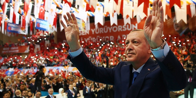 Erdoğan: 80 kadar FETÖ militanını paketleyip getirdik