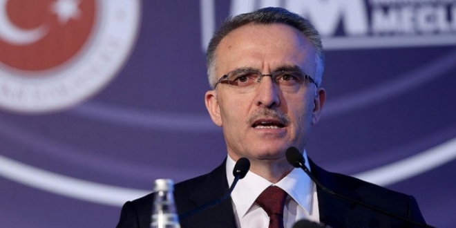 Bakan Ağbal, üniversite öğrencileri ile bir araya geldi