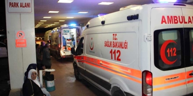 Ağrı'da askeri araç devrildi: 9 yaralı