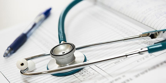 Hekimlere 'gönüllülük esaslı' yeterlilik sınavı geliyor
