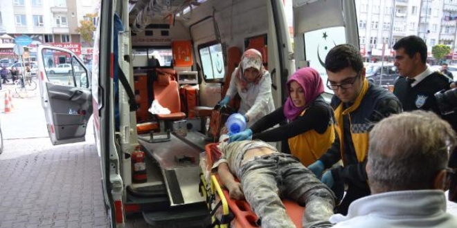 TOKİ inşaatında iskelesi çöktü: 1 ölü, 1 yaralı