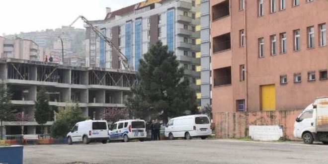 Lisede kız öğrenci, 3'üncü kattan atladı