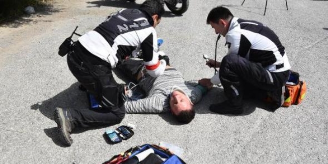 Hayat kurtaran motorize doktorlar, görev başında