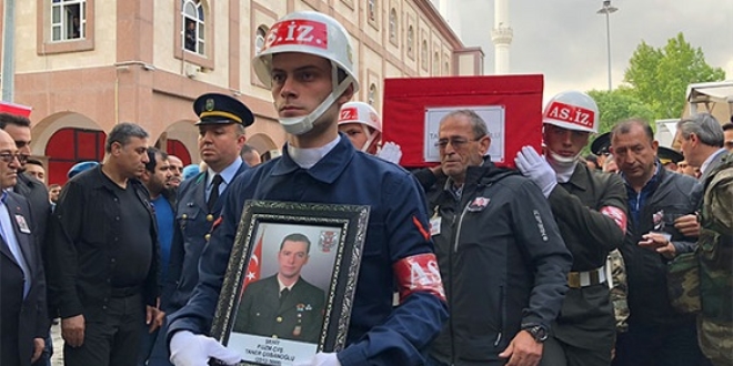 Şehit Uzman Çavuş, Bursa'da gözyaşlarıyla uğurlandı
