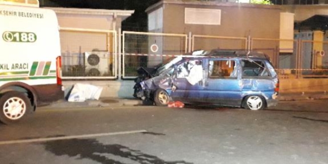 Asker eğlencesi dönüşü feci kaza: 2 ölü, 2 yaralı