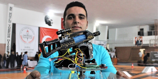 Askerler ölmesin diye savaş robotu yaptılar