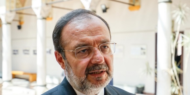 Mehmet Görmez, Bosnalı ilahiyat öğrencilerine ders verecek