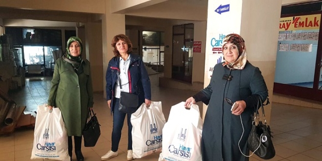 Kadın meclis üyeleri anne mahkumları unutmadı