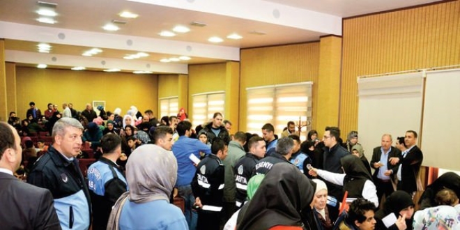 100 aile Suriye'ye dönmek için başvuruda bulundu