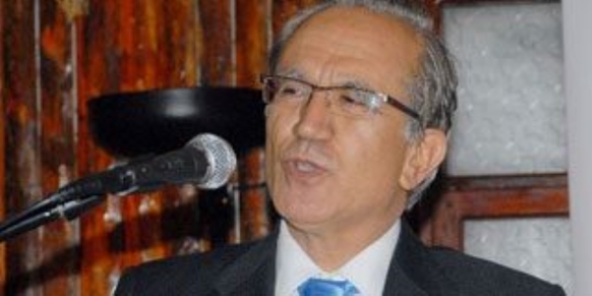 Büyükelçi Ahmet Yakıcı görevinden istifa etti