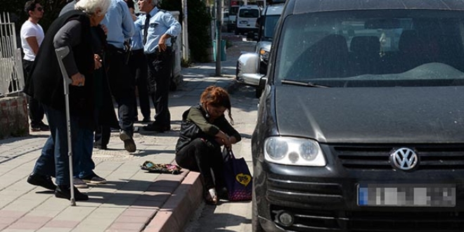 Otostopla bindiği araçtan atlayan kadın yaralandı