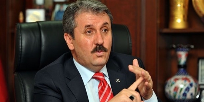 Destici: Sayın Gül'ün aday olmayacağını düşünüyorum