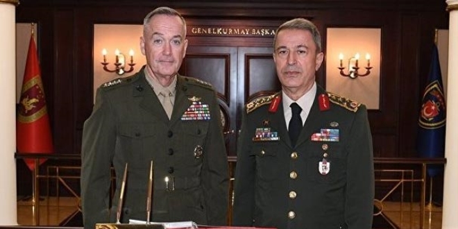 ABD'li mevkidaşı, Orgeneral Akar ile telefonda Suriye'yi görüştü