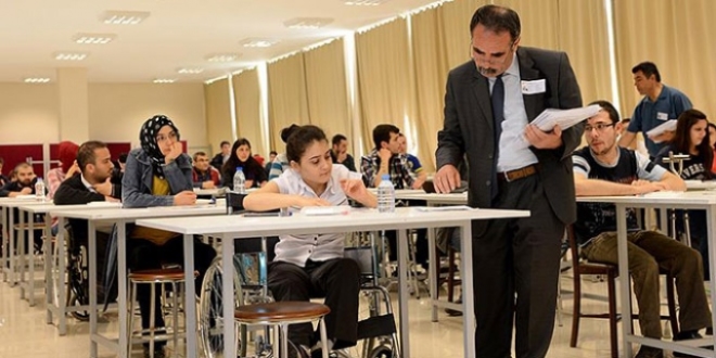 ÖSYM'den engellilere 81 ilde sınav hizmeti