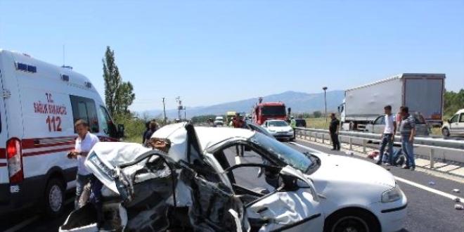 orum'da trafik kazalar: 2 l, 1 yaral