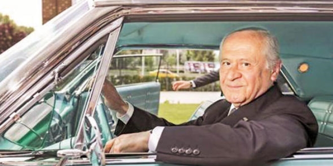 Bahçeli 11. otomobilini aldı