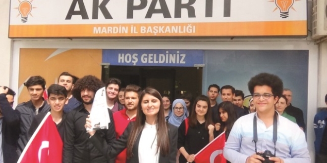 AK Parti'ye aday akını