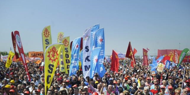 Bakanlık açıkladı... Kutlamalara 206 bin kişi katıldı