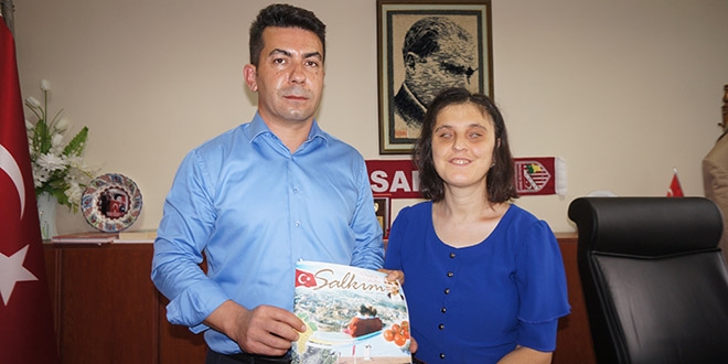 Görme engelli öğretmen çocuklara ışık oldu