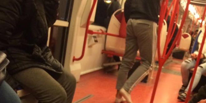Tramvayda insanlık dersi veren gencin yeni görüntüleri ortaya çıktı