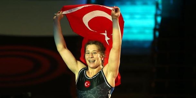 Yasemin Adar üst üste 3. kez Avrupa şampiyonu