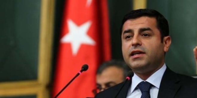 HDP'nin cumhurbaşkanı adayı Selahattin Demirtaş