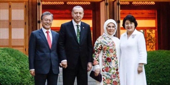 Cumhurbaşkanı Erdoğan, Moon'un tweetini paylaştı