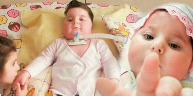 SMA hastası Hazal 5 doz ilaçla hayata tutundu