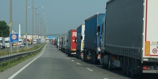 TIR kuyruğu sorununa çift taraflı çözüm