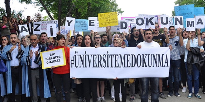 Gazi Üniversitesi'nde bölünme eylemi