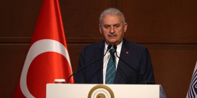Başbakan Yıldırım: Fransa'daki bildiri cehalet manifestosudur