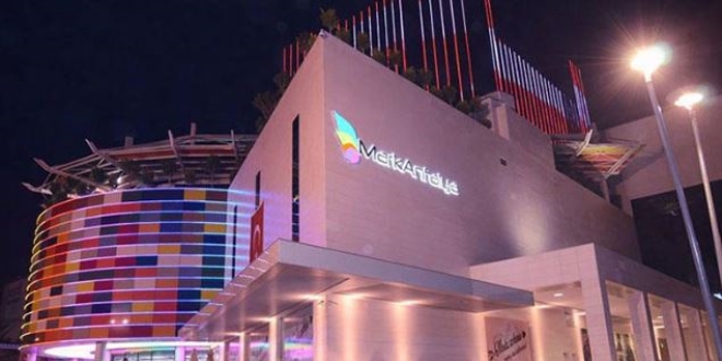 TMSF, Antalya'daki dev AVM'yi satışa çıkardı