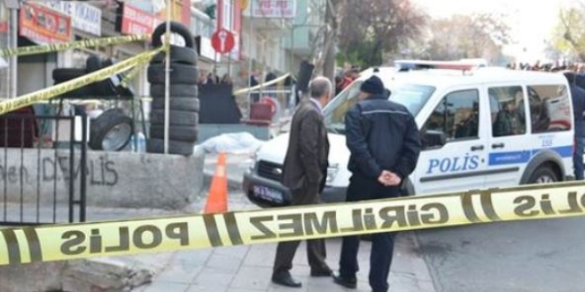 2 polis memurunu yaralayan 3 zanlı serbest bırakıldı