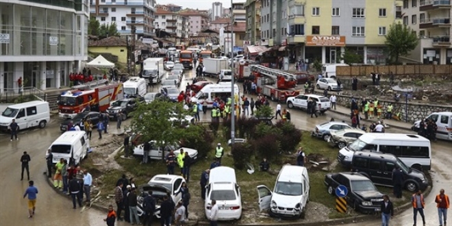 Ankara Valisi: Sel mağdurlarına bugün ödeme yapılacak
