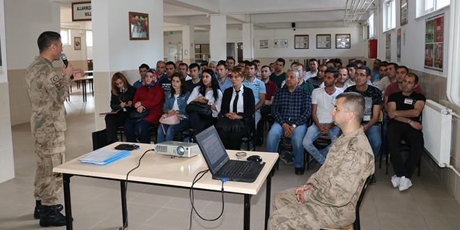 Özel güvenlik görevlilerine jandarmadan eğitim