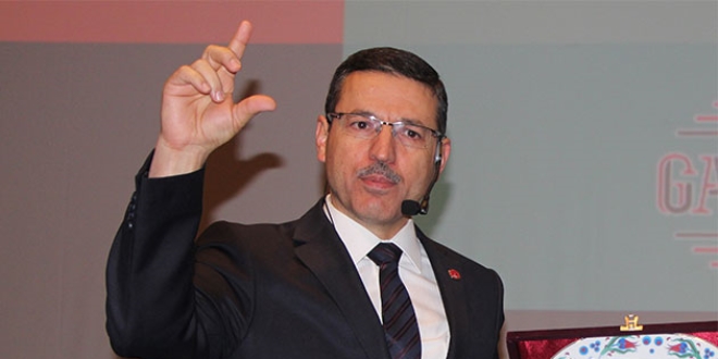 'Kamu sektörüne giriş zor, yükselmek kolay'
