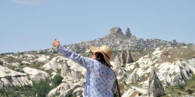 Kapadokya'ya Nisan aynda turist akn
